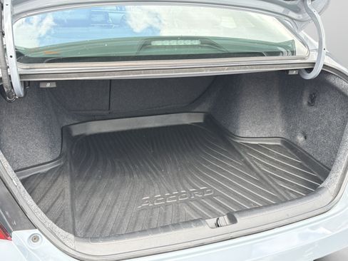 Used 2021 Honda Accord Touring image 27