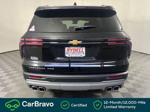 Used 2026 Chevrolet Traverse LT AWD/4WD image 5