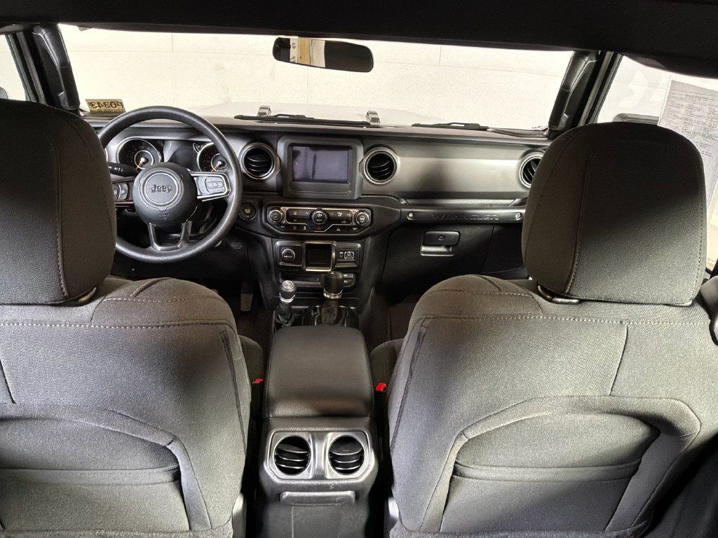 Certified 2022 Jeep Wrangler Sport AWD/4WD image 18