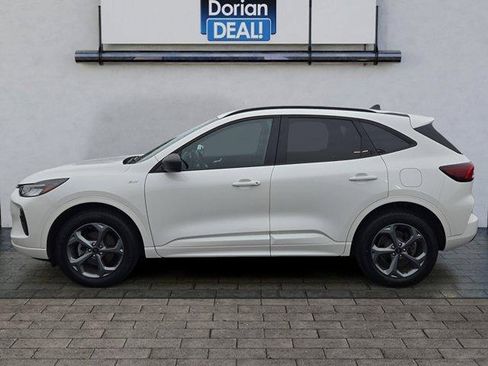 Certified 2023 Ford Escape ST-Line w/ Tech Pack #1 AWD/4WD image 6
