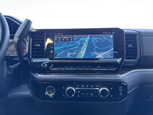 Used 2023 GMC Sierra 1500 Elevation image 27