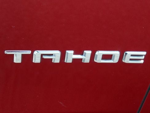 Used 2021 Chevrolet Tahoe High Country w/ Premium Package image 25