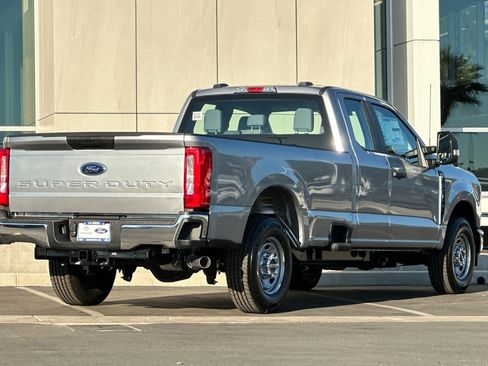 New 2026 Ford F250 XL w/ XL Chrome Package image 3