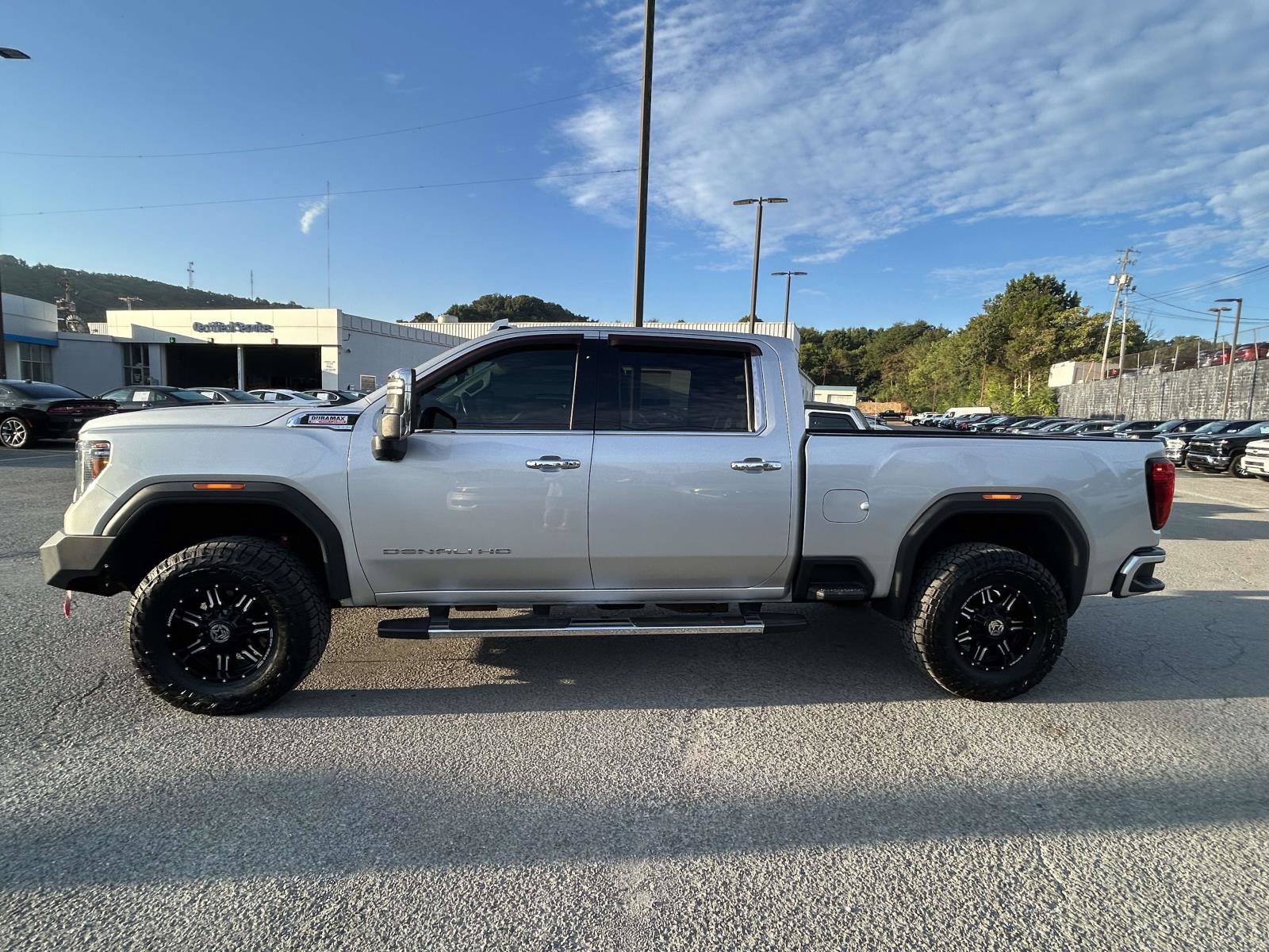Used 2020 GMC Sierra 2500 Denali w/ Denali Ultimate Package AWD/4WD image 4