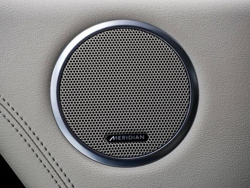 Used 2020 Land Rover Range Rover HSE image 43