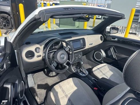 Used 2018 Volkswagen Beetle 2.0T Coast w/ Coast Lighting Package image 11