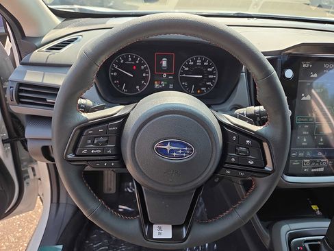 New 2026 Subaru Crosstrek 2.5i Limited AWD/4WD image 8