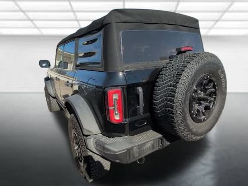 Used 2022 Ford Bronco Badlands image 3