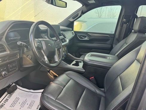 Used 2022 Chevrolet Tahoe RST w/ Luxury Package image 12