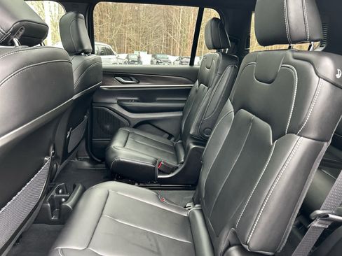 Used 2025 Jeep Grand Cherokee L Limited w/ Trailer Tow Package image 36