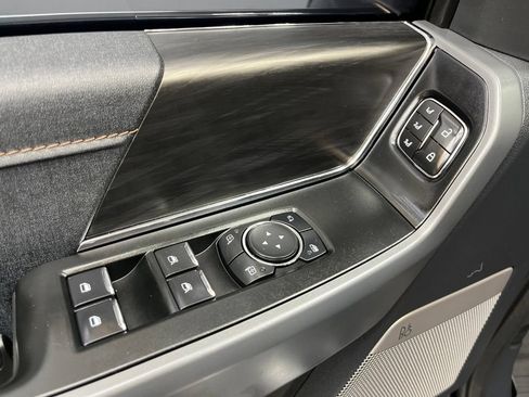 Used 2025 Ford F150 Lariat w/ Equipment Group 501A Mid AWD/4WD image 29