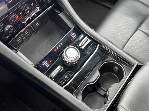 Used 2024 Jeep Grand Cherokee L Overland w/ Advanced Protech Group III image 23