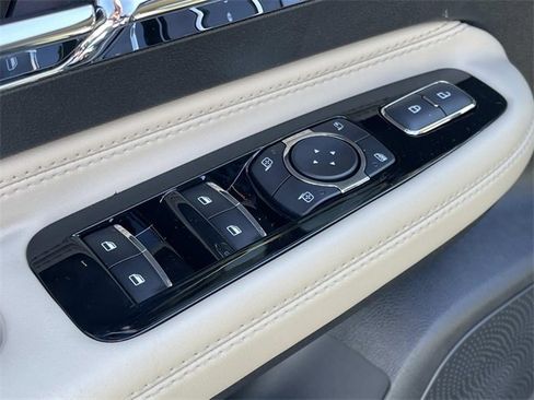 New 2026 Lincoln Corsair Reserve w/ Jet Appearance Package image 22