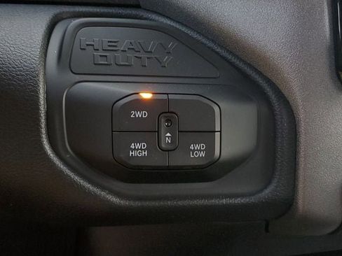 New 2026 RAM 3500 Tradesman w/ Chrome Appearance Group A AWD/4WD image 32