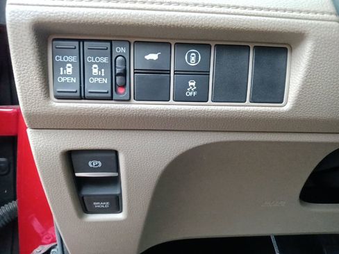 Used 2023 Honda Odyssey EX-L image 17