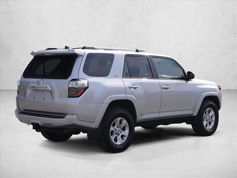 Certified 2024 Toyota 4Runner SR5 AWD/4WD image 5