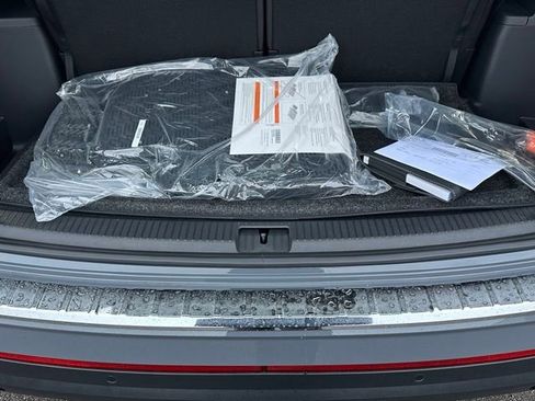 New 2026 Volkswagen Atlas SE image 18