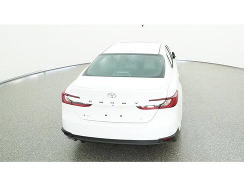 Used 2025 Toyota Camry SE w/ Multimedia Upgrade Package FWD image 9