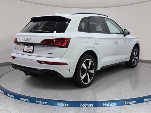 Used 2023 Audi Q5 2.0T Prestige w/ Prestige Package AWD/4WD image 6