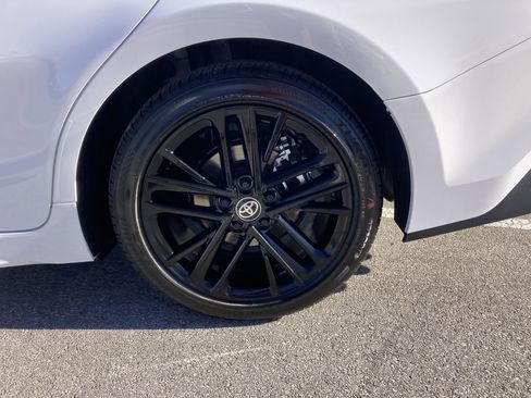 Used 2026 Toyota Camry SE image 19