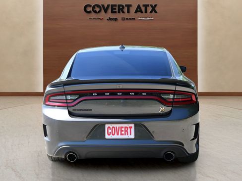 Used 2020 Dodge Charger Scat Pack w/ Plus Group RWD image 4