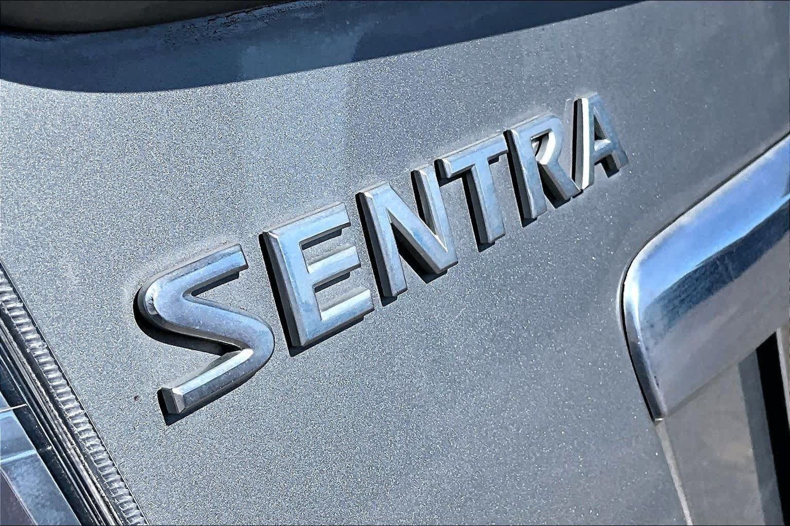 Used 2012 Nissan Sentra 2.0 SL FWD image 10