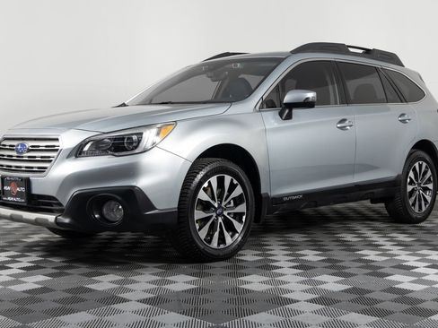 Used 2017 Subaru Outback 3.6R Limited image 1