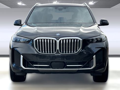Used 2024 BMW X5 xDrive50e w/ Parking Assistance Package image 5
