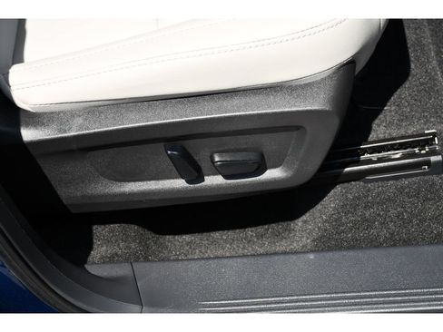 Used 2025 Nissan Murano SL AWD/4WD image 32