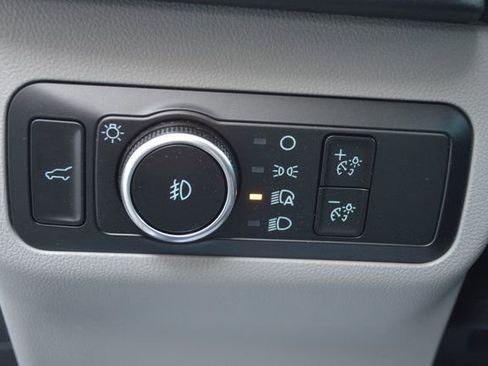 New 2026 Ford Escape Platinum w/ Premium Technology Package AWD/4WD image 17