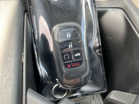 Certified 2024 Honda Accord EX image 38