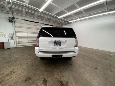 Used 2016 GMC Yukon Denali w/ Open Road Package AWD/4WD image 5