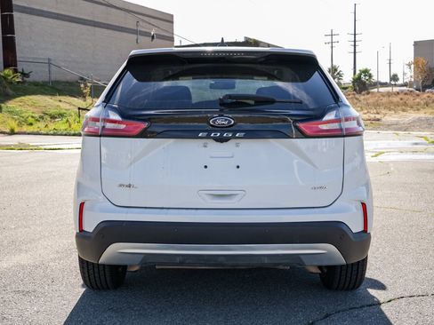 Used 2024 Ford Edge SEL image 5