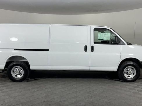 New 2025 Chevrolet Express 2500 Work Van w/ Driver Convenience Package image 2