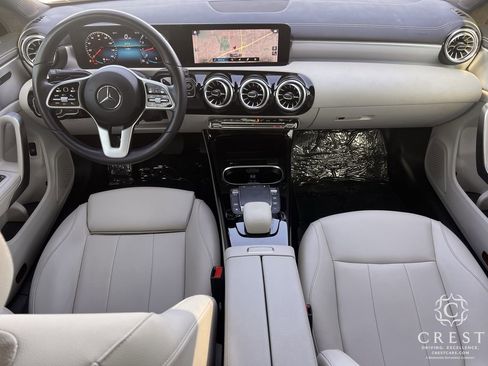 Used 2022 Mercedes-Benz CLA 250 image 11