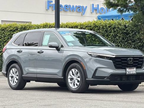 Certified 2025 Honda CR-V LX image 2