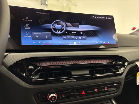 New 2026 BMW 330i xDrive Sedan w/ Premium Package image 26