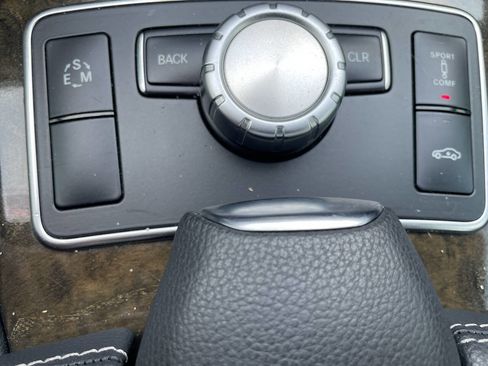 Used 2012 Mercedes-Benz CLS 550 4MATIC image 25