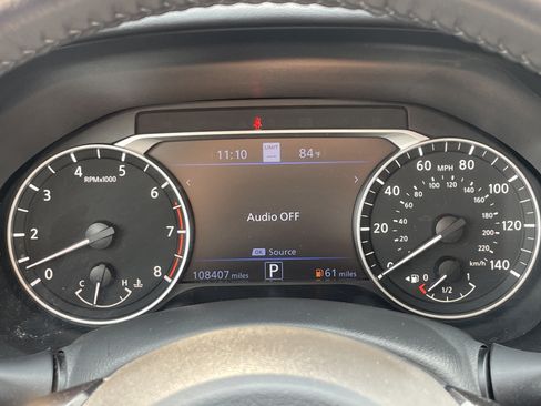 Used 2023 Nissan Altima 2.5 SV w/ SV Premium Package FWD image 17