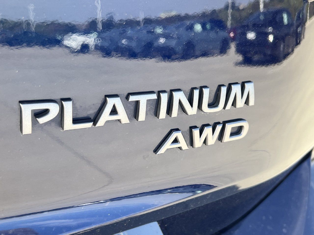Used 2026 Nissan Rogue Platinum w/ Platinum Premium Package AWD/4WD image 4