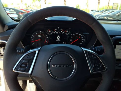 Used 2017 Chevrolet Camaro ZL1 RWD image 21