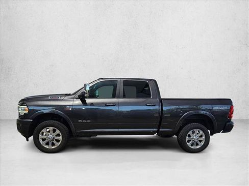 Used 2019 RAM 2500 Laramie AWD/4WD image 8