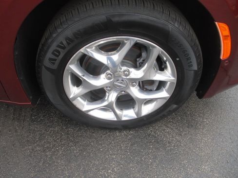 Used 2019 Chrysler Pacifica Limited FWD image 35