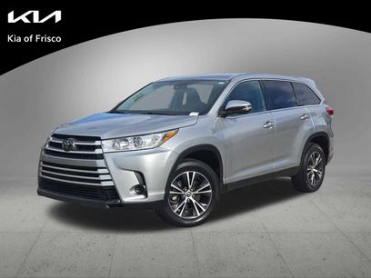 Used 2019 Toyota Highlander LE
