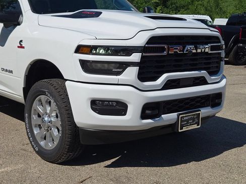 New 2026 RAM 3500 Big Horn AWD/4WD image 3