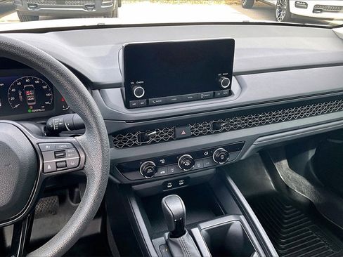 Used 2023 Honda Accord LX image 6