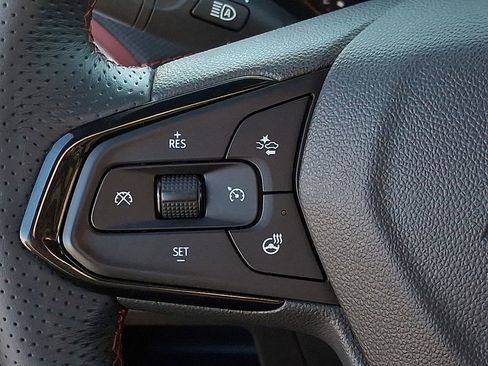 Used 2023 Chevrolet TrailBlazer RS w/ Convenience Package image 20