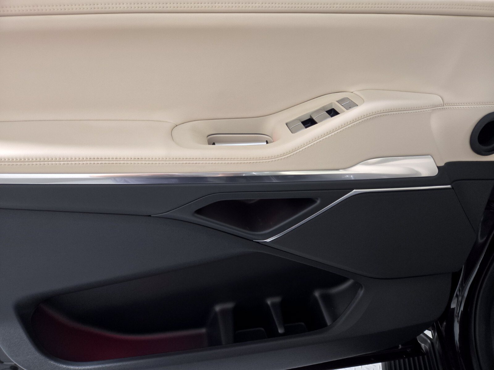 New 2027 Lincoln Navigator Premiere AWD/4WD image 24