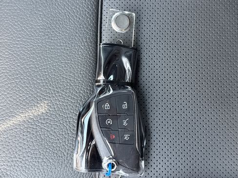 Used 2026 GMC Yukon XL Denali w/ Denali Reserve Package AWD/4WD image 41