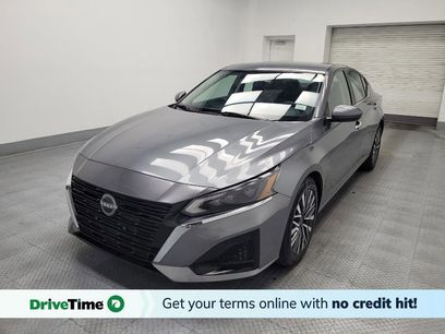Used 2023 Nissan Altima 2.5 SV